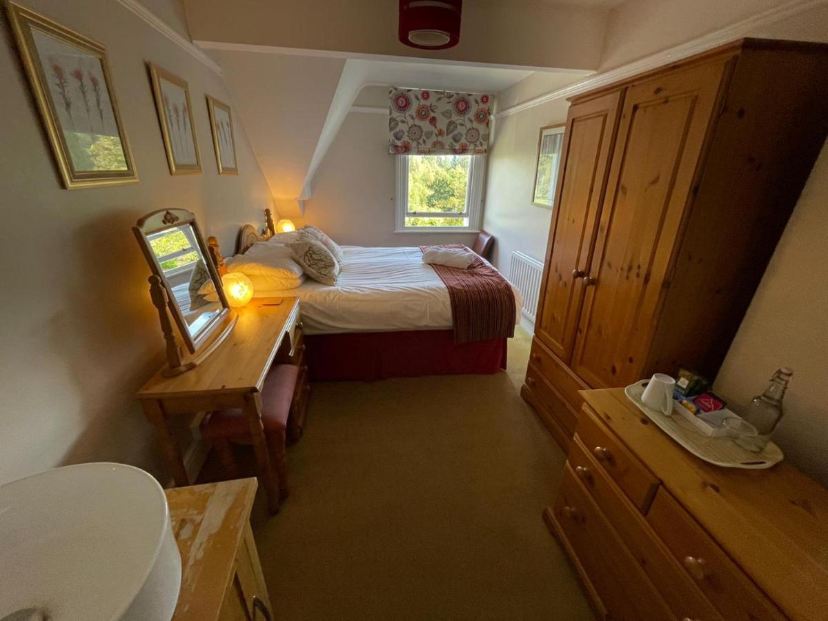 ホテル Ouse Bridge House Bassenthwaite Lake エクステリア 写真