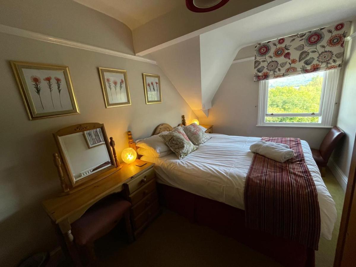 ホテル Ouse Bridge House Bassenthwaite Lake エクステリア 写真