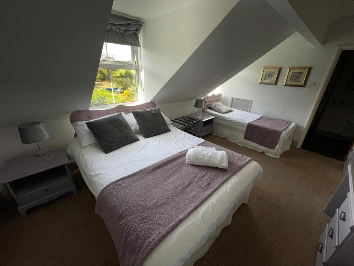 ホテル Ouse Bridge House Bassenthwaite Lake エクステリア 写真